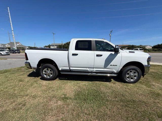 2026 Ram 2500 Big Horn Crew Cab 4x4 64 Box