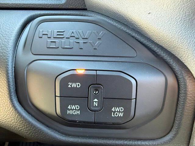 2026 Ram 2500 Big Horn Crew Cab 4x4 64 Box