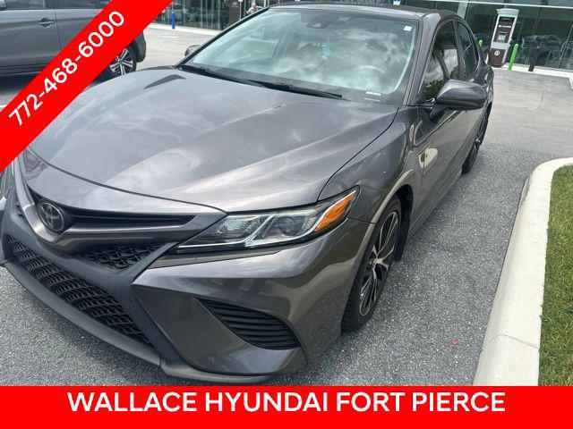 2019 Toyota Camry SE for sale in FT PIERCE, FL
