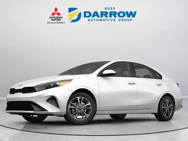 2023 Kia Forte LXS for sale in Waukesha, WI