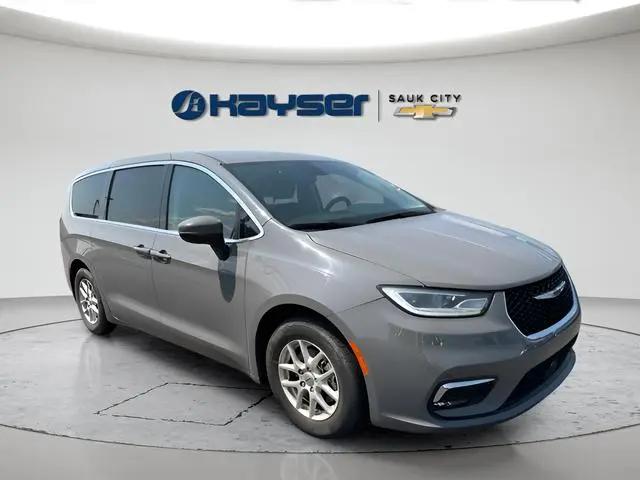 2023 Chrysler Pacifica Touring L for sale in Sauk City, WI