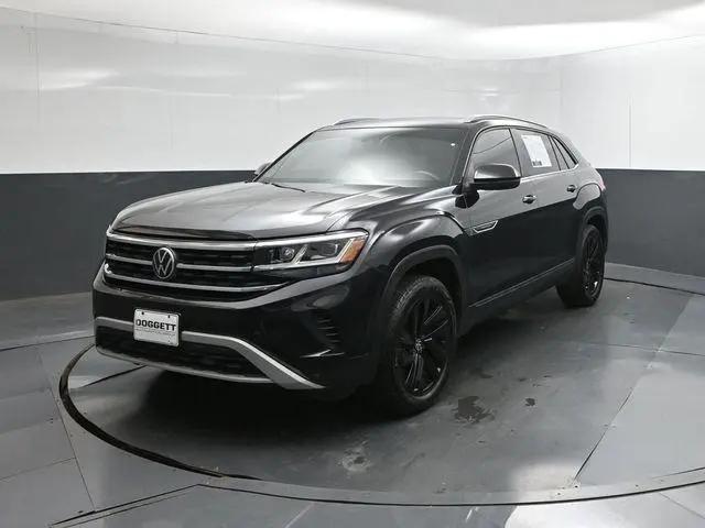 2022 Volkswagen Atlas Cross Sport 3.6L V6 SE w/Technology for sale in Beaumont, TX