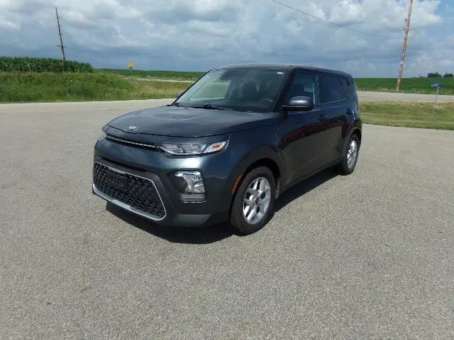 2020 Kia Soul S for sale in Holy Cross, IA