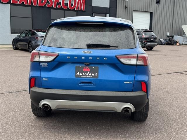 2020 Ford Escape SE