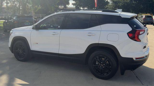 2022 GMC Terrain AT4 - Photo 6