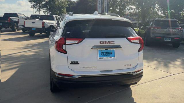 2022 GMC Terrain AT4 - Photo 7