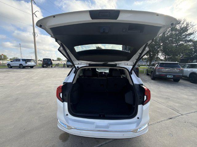 2022 GMC Terrain Denali - Photo 27