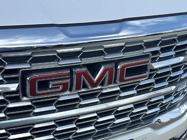 2022 GMC Terrain Denali - Photo 32