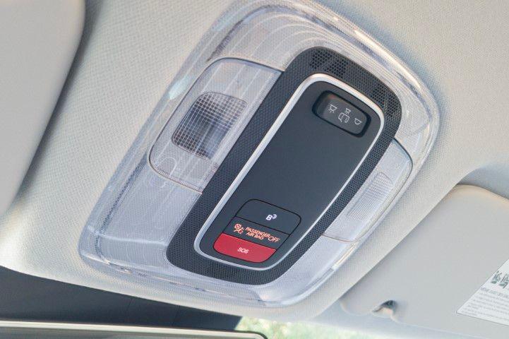 New 2027  HYUNDAI SE FWD image 32