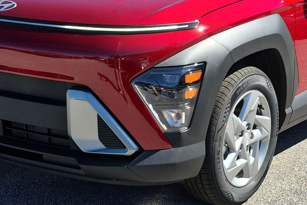 New 2027 Red Hyundai SE FWD image 10