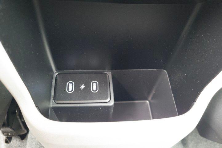 New 2027 Red Hyundai SE FWD image 19