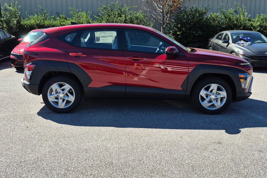 New 2027 Red Hyundai SE FWD image 4