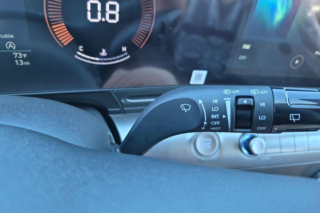 New 2027  HYUNDAI SE FWD image 28