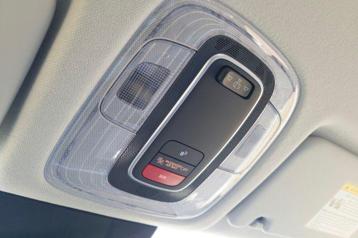 New 2027 Gray Hyundai SE FWD image 30