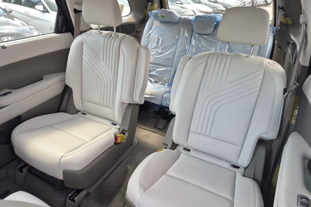 New 2027 Blue Hyundai Blue SEL Premium 7P image 16