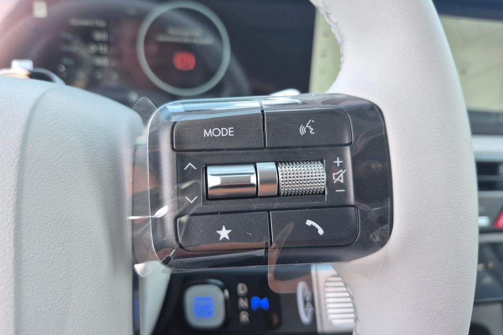 New 2027 Black HYUNDAI Blue SEL Premium 8P image 33