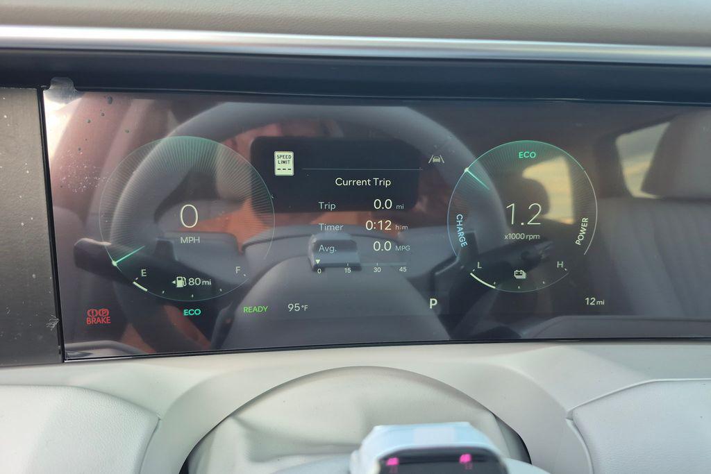 New 2027 Black HYUNDAI Blue SEL Premium 8P image 36