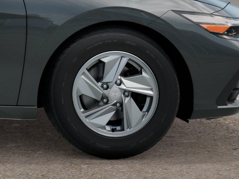 New 2026 Amazon Gray HYUNDAI SE image 8
