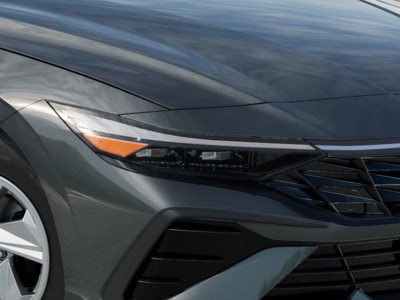 New 2026 Amazon Gray HYUNDAI SE image 9