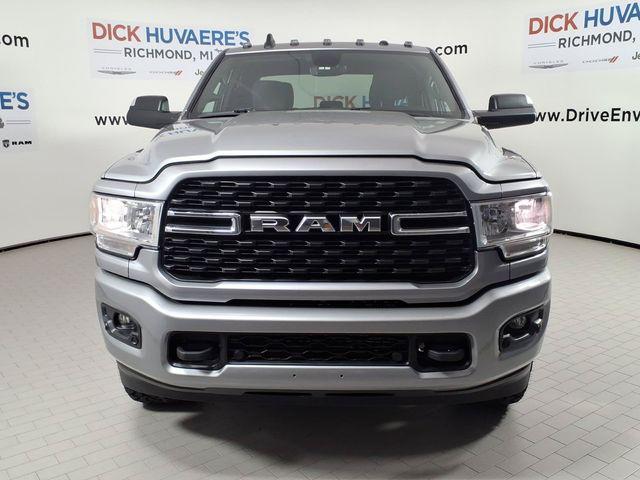 2022 Ram 3500 Big Horn Crew Cab 4x4 8' Box