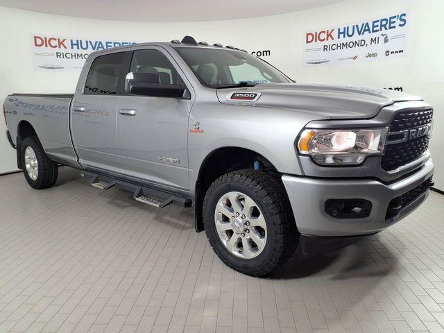 2022 Ram 3500 Big Horn Crew Cab 4x4 8' Box