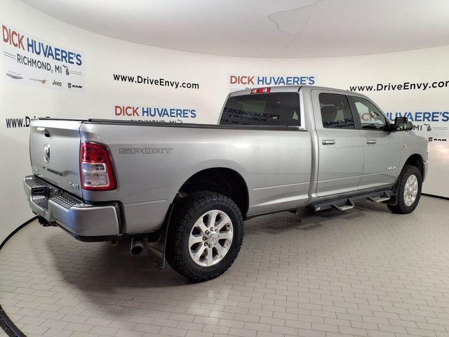 2022 Ram 3500 Big Horn Crew Cab 4x4 8' Box