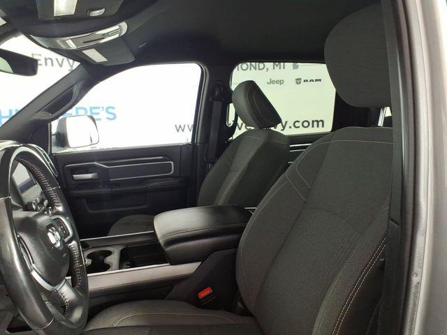 2022 Ram 3500 Big Horn Crew Cab 4x4 8' Box