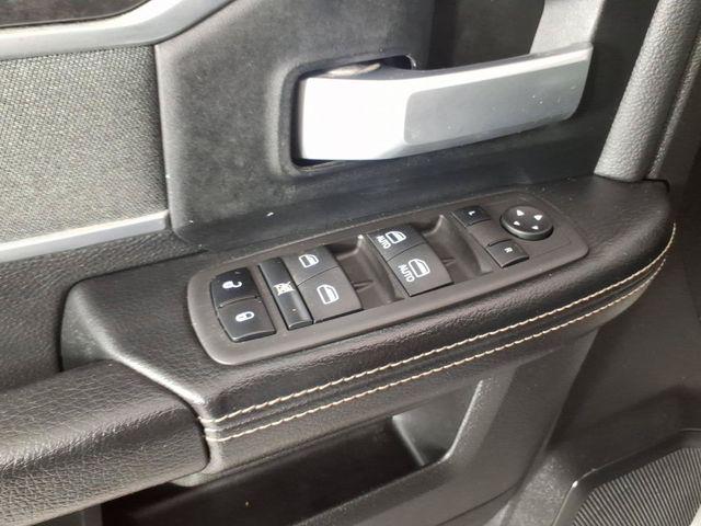2022 Ram 3500 Big Horn Crew Cab 4x4 8' Box