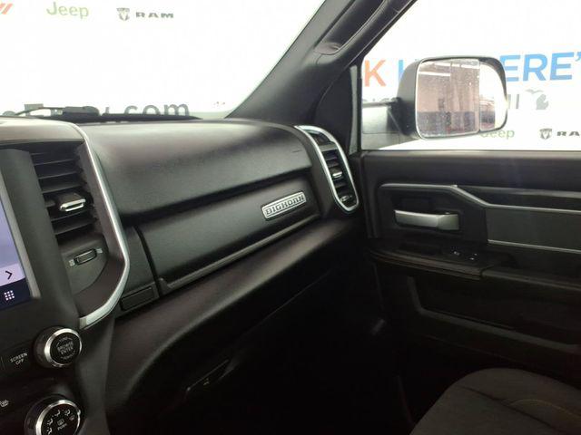 2022 Ram 3500 Big Horn Crew Cab 4x4 8' Box