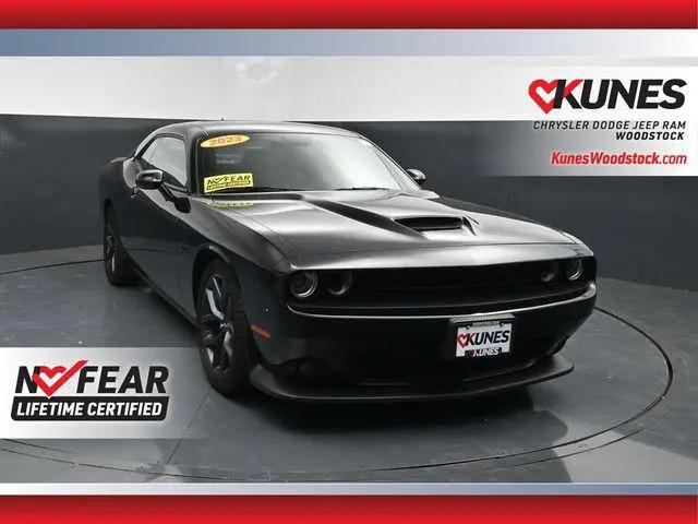 2023 Dodge Challenger R/T for sale in Woodstock, IL