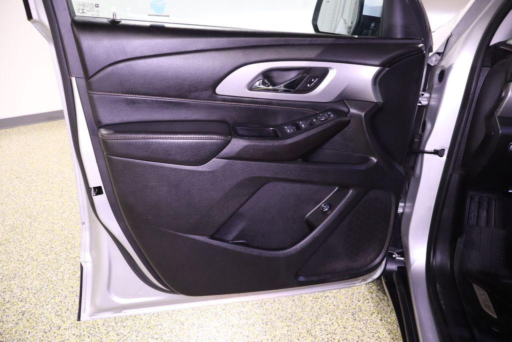 car-gallery-38