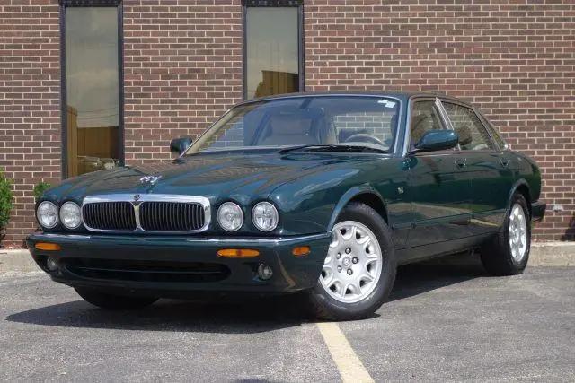 2000 Jaguar XJ Unknown for sale in Addison, IL