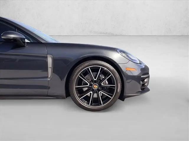 2023 Porsche Panamera Platinum Edition
