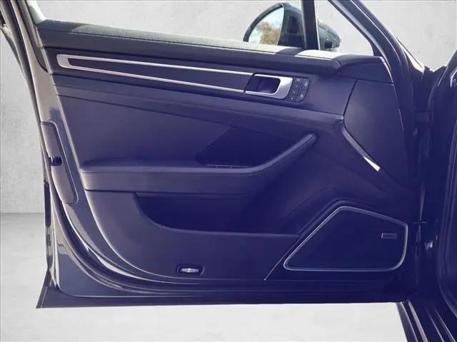 2023 Porsche Panamera Platinum Edition