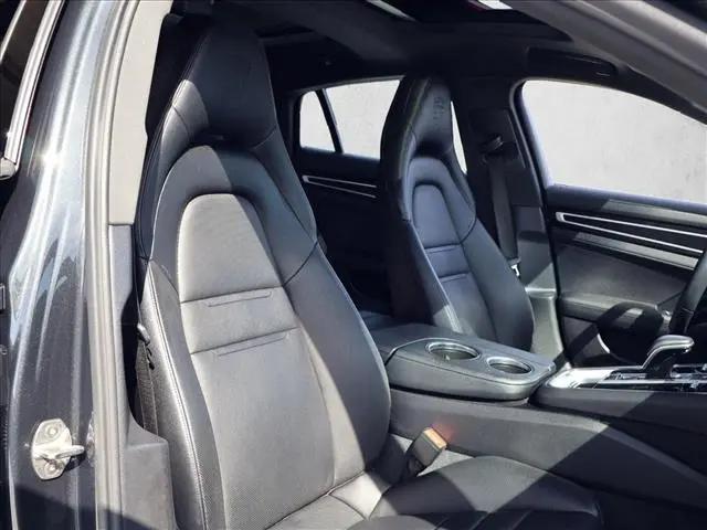 2023 Porsche Panamera Platinum Edition