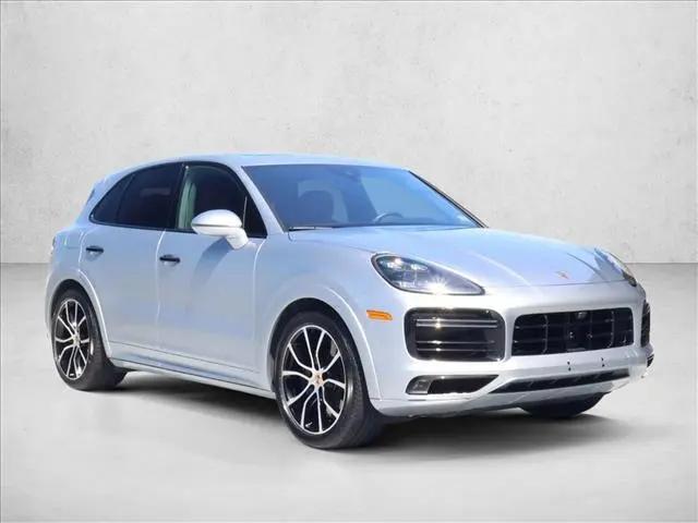 2023 Porsche Cayenne Turbo