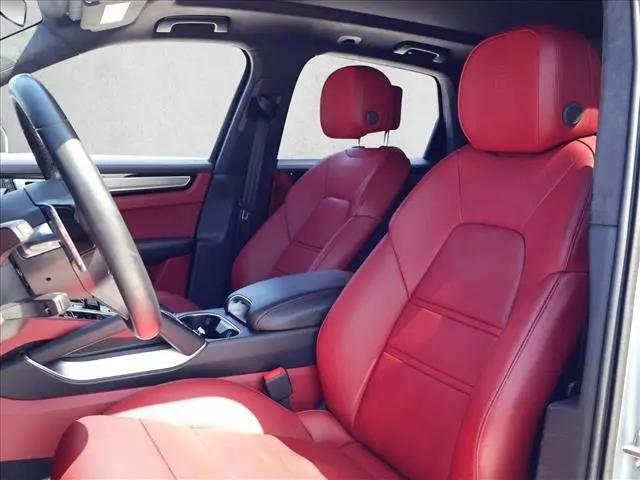 2023 Porsche Cayenne Turbo