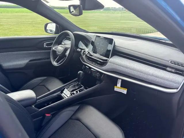 2025 Jeep Compass Latitude 4x4