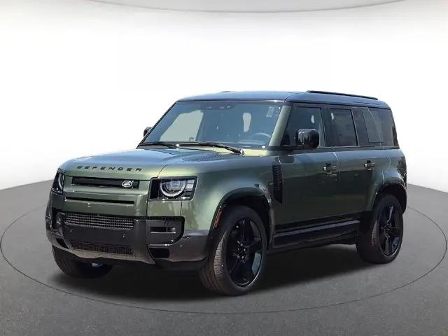 2026 Land Rover Defender P400 X-Dynamic SE for sale in Creve Coeur, MO