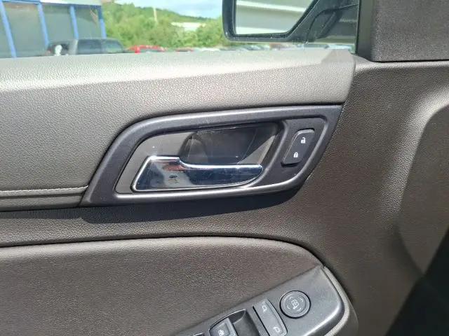 2020 GMC Yukon 4WD SLE