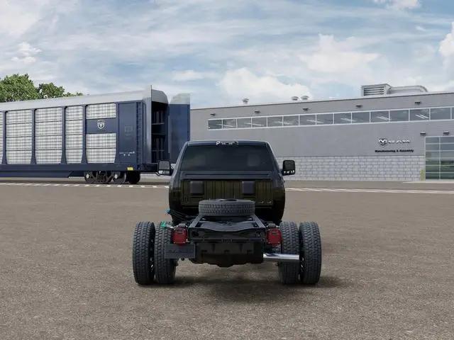 2026 Ram 4500 Chassis Tradesman/Big Horn