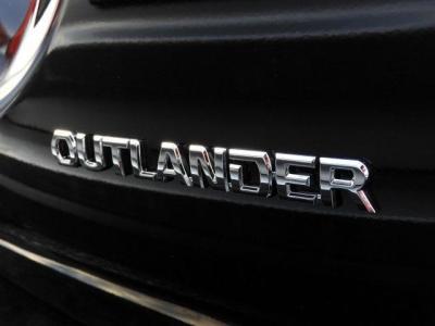2019 Mitsubishi Outlander ES