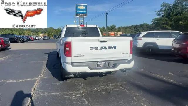2025 Ram 1500 Big Horn Crew Cab 4x4 57 Box