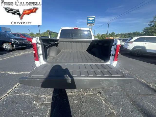 2025 Ram 1500 Big Horn Crew Cab 4x4 57 Box