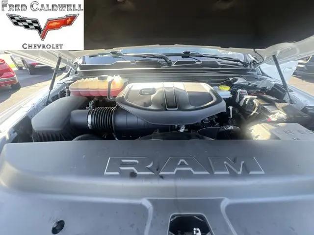 2025 Ram 1500 Big Horn Crew Cab 4x4 57 Box