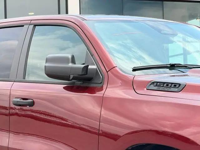 2025 Ram 1500 Warlock Crew Cab 4x4 57 Box