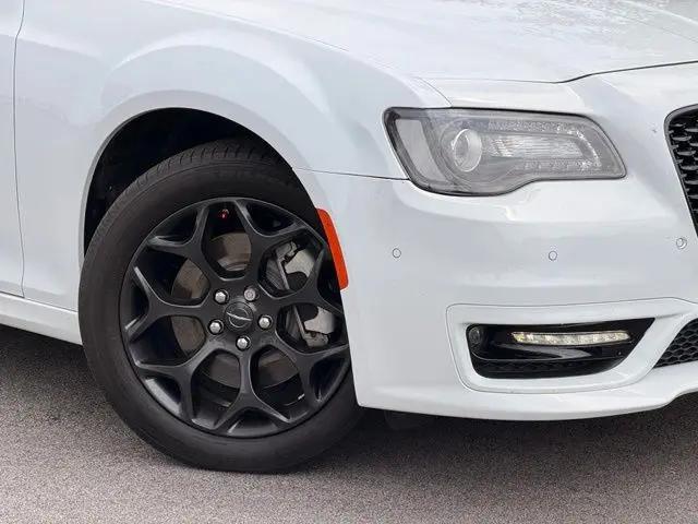 2023 Chrysler 300 Touring L AWD