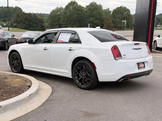 2023 Chrysler 300 Touring L AWD