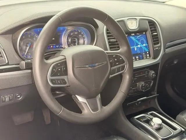 2023 Chrysler 300 Touring L AWD