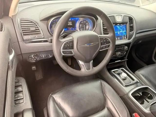 2023 Chrysler 300 Touring L AWD